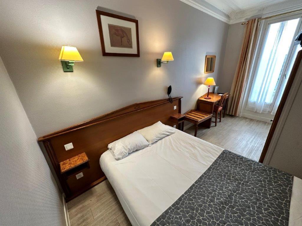 Hotel Richmond Gare Du Nord Париж Номер фото